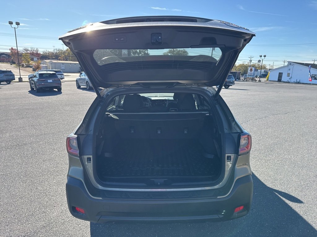 Certified 2025 Subaru Outback Premium image 16