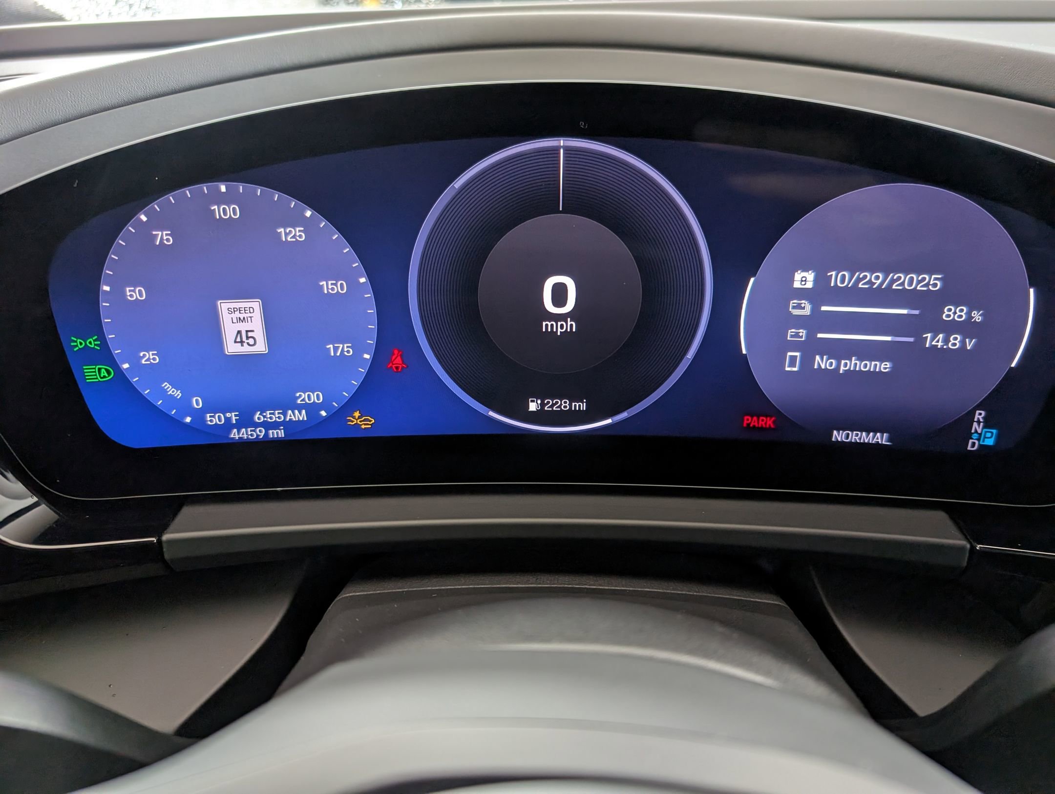 Used 2025 Porsche Macan 4S Electric image 23