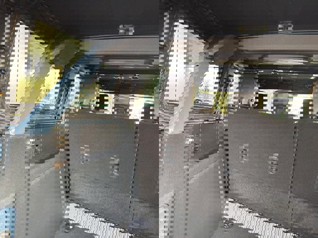 New 2025 Ford Bronco Outer Banks w/ Black Appearance Package image 8