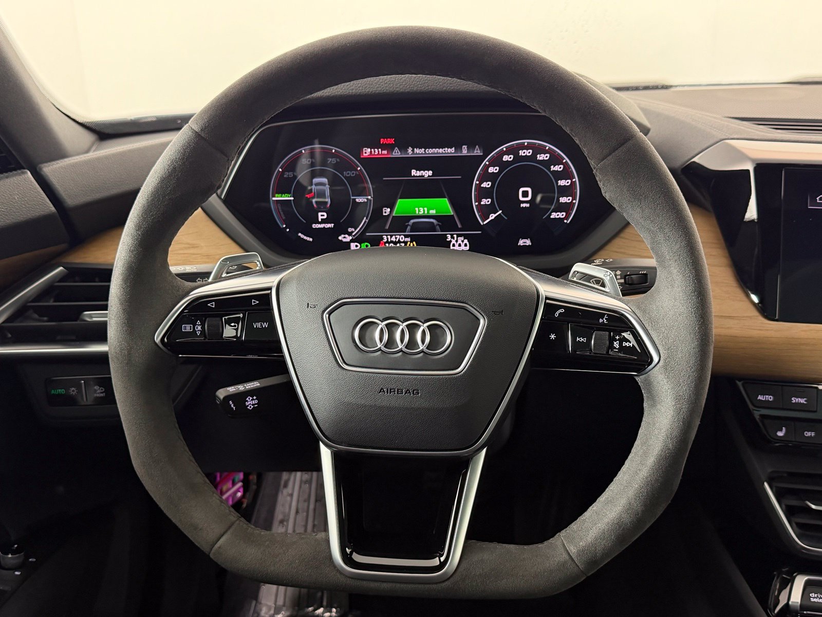 Used 2023 Audi e-tron GT Premium Plus AWD/4WD image 20