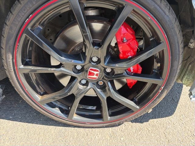 Used 2021 Honda Civic Type R image 2