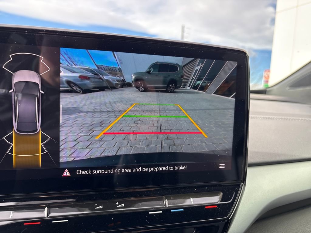 Certified 2023 Volkswagen ID.4 Pro image 21