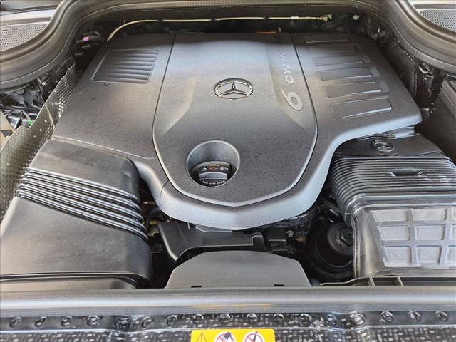 New 2026 Mercedes-Benz GLS 450 4MATIC image 17