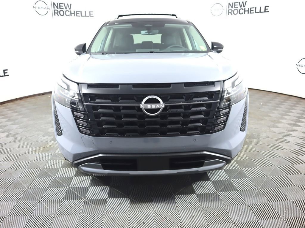 New 2026 Nissan Pathfinder Platinum image 2