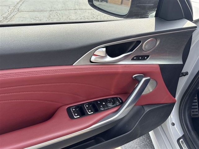 Used 2022 Kia Stinger GT2 AWD/4WD image 24