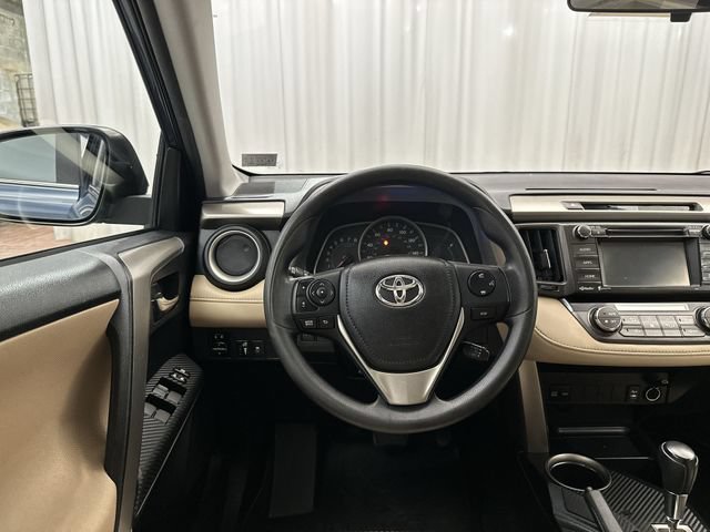 Used 2014 Toyota RAV4 XLE AWD/4WD image 15
