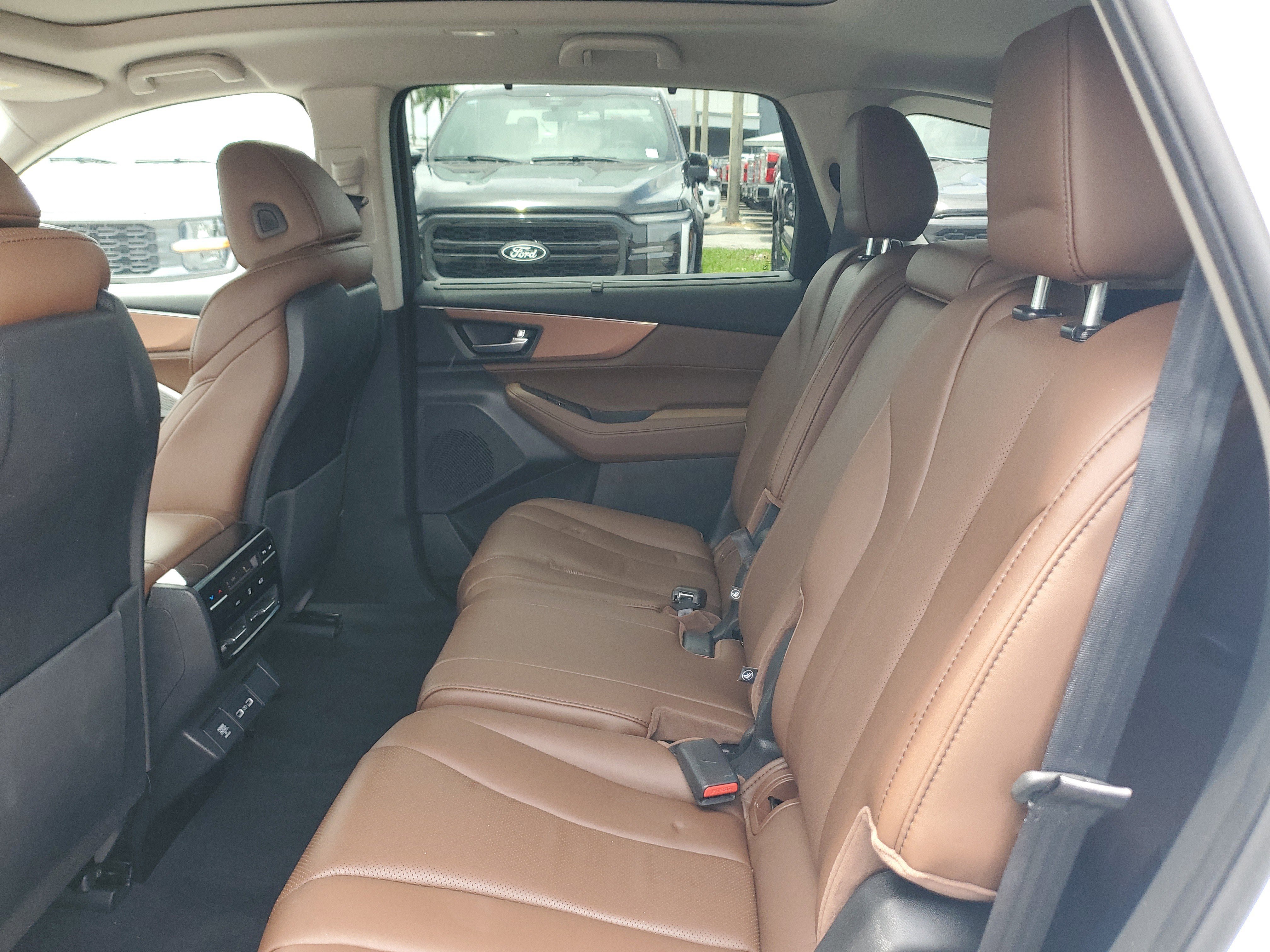 Used 2023 Acura MDX FWD w/ Technology Package image 13