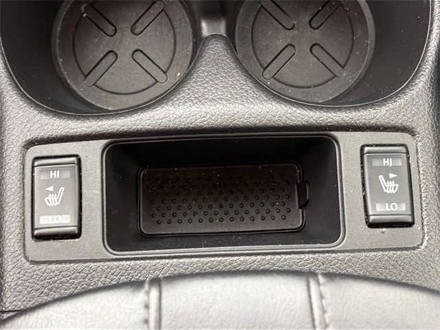 Used 2020 Nissan Rogue SV image 19