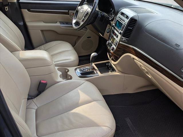 Used 2012 Hyundai Santa Fe Limited FWD image 18