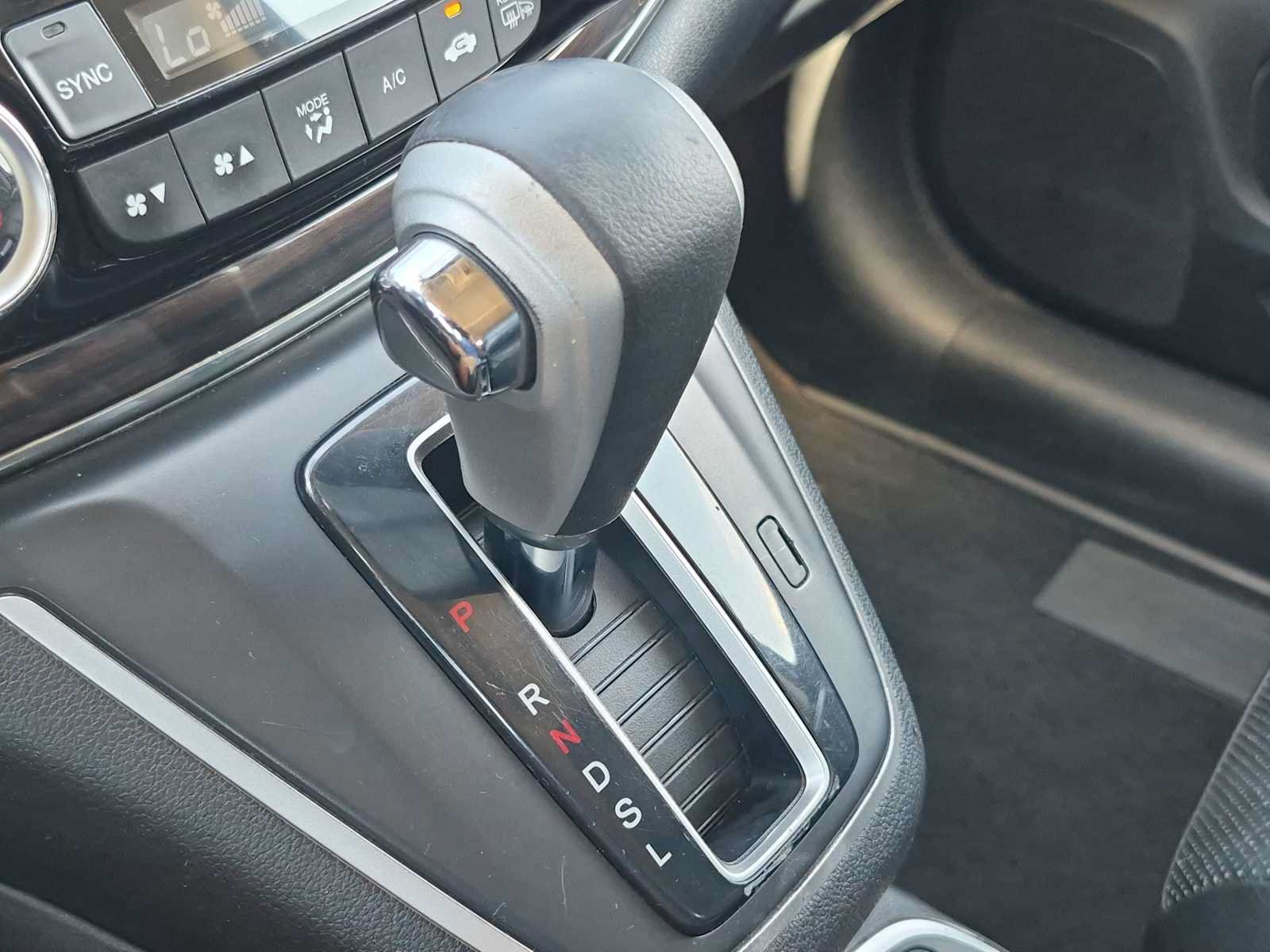 Used 2015 Honda CR-V EX-L image 30