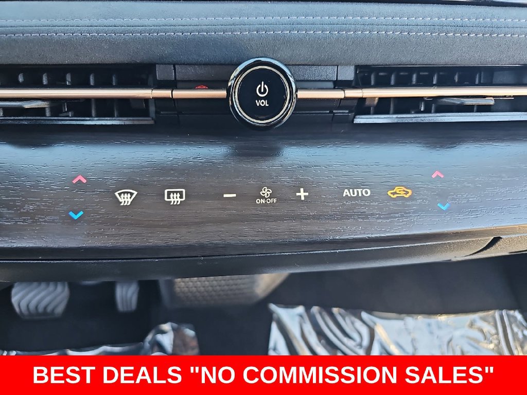 Used 2023 Nissan Ariya AWD/4WD image 21
