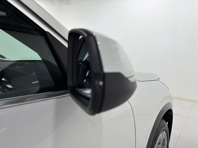Used 2026 BMW X1 xDrive28i w/ Convenience Package AWD/4WD image 26