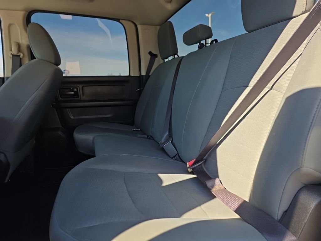 Used 2017 RAM 2500 Tradesman w/ Chrome Appearance Group AWD/4WD image 10