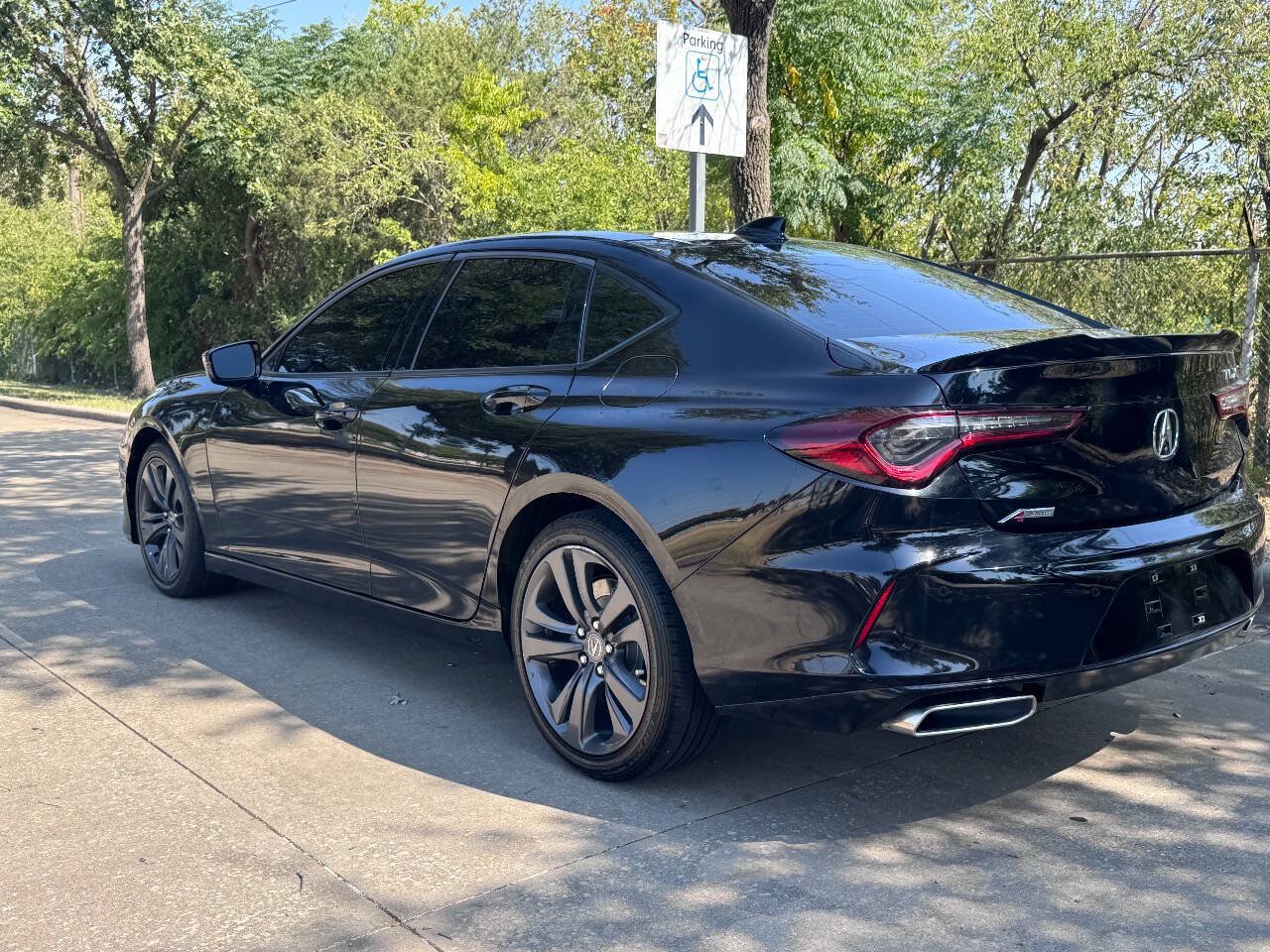 Used 2022 Acura TLX w/ A-SPEC Package FWD image 5