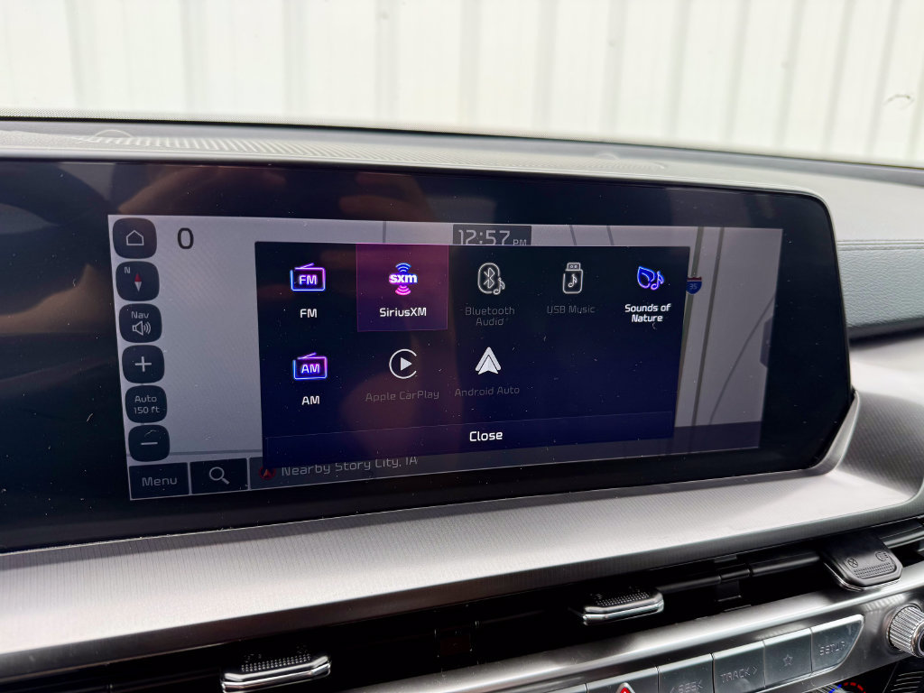 Used 2025 Kia Telluride S AWD/4WD image 32