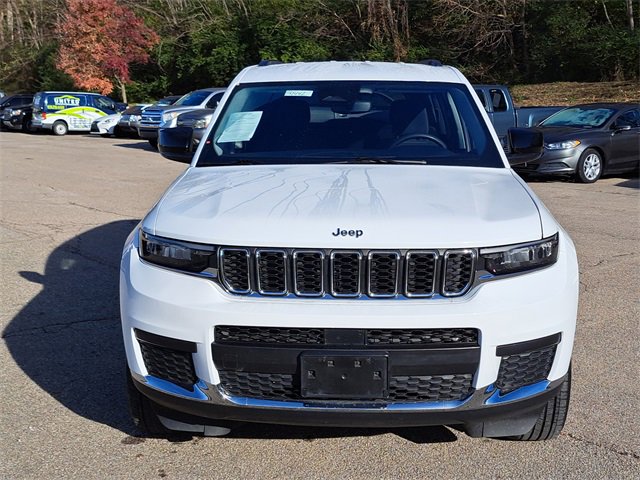 Used 2023 Jeep Grand Cherokee L Laredo image 8