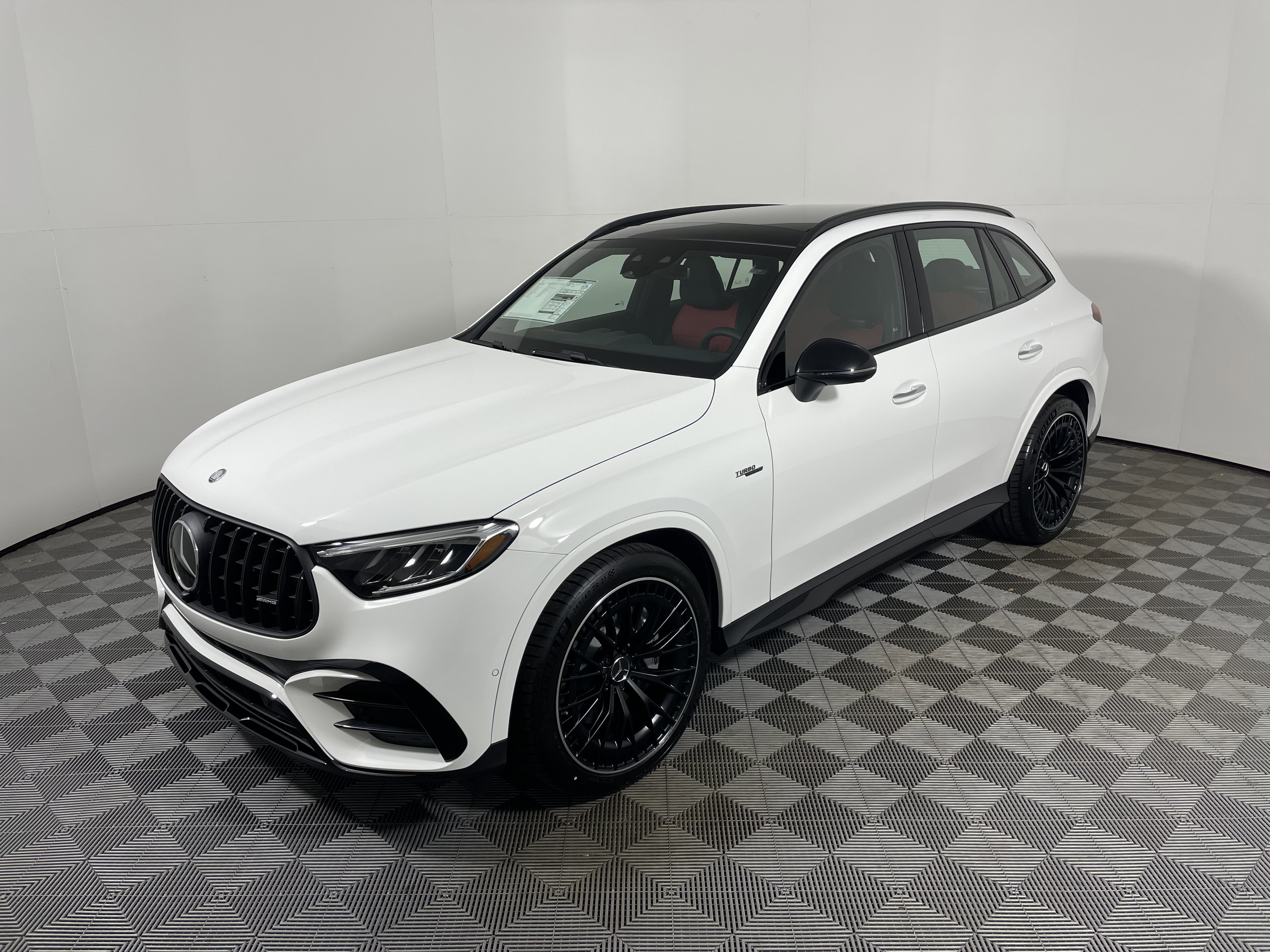 New 2026 Mercedes-Benz GLC 43 AMG 4MATIC image 9