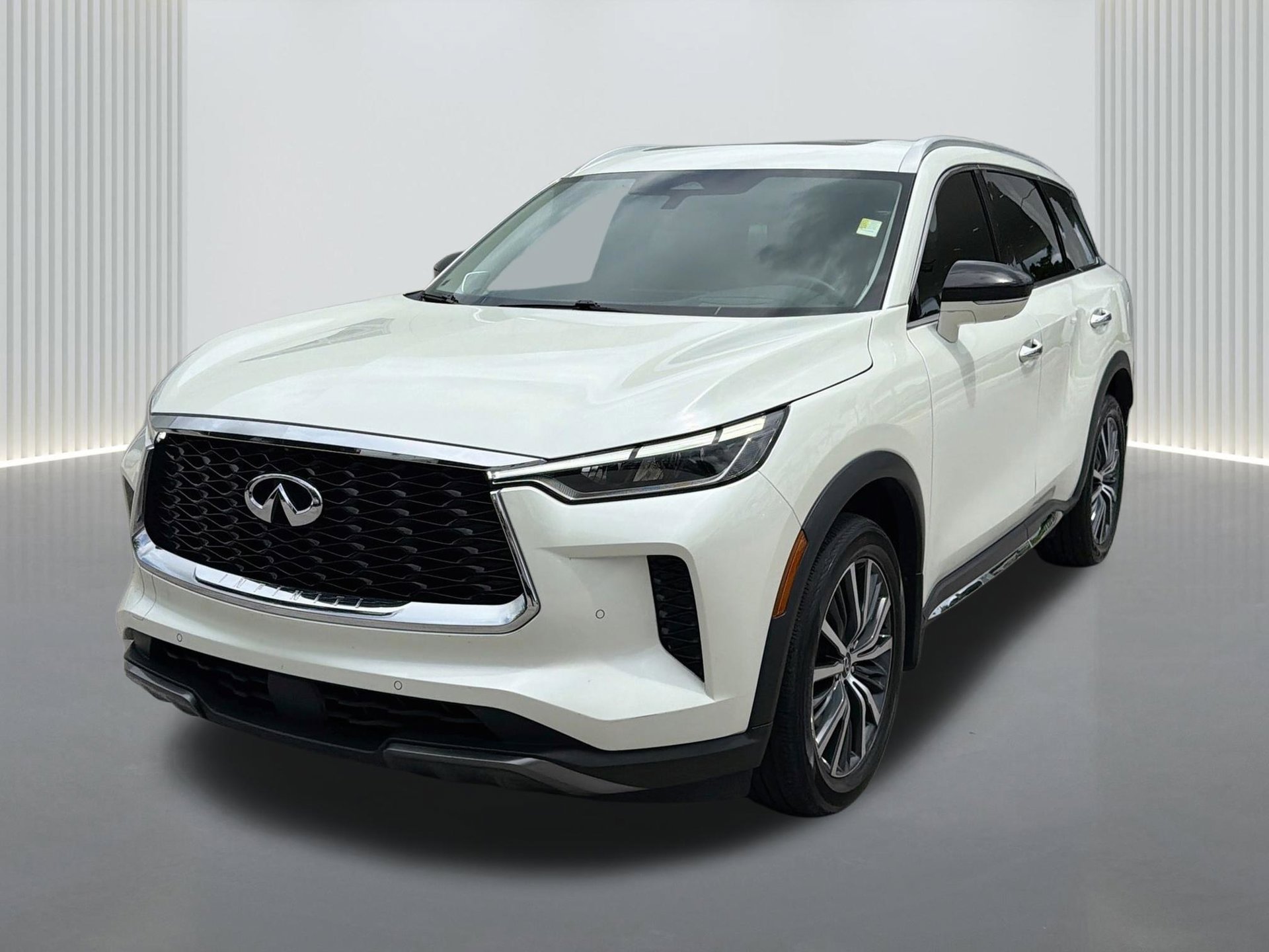 Used 2023 INFINITI QX60 Sensory w/ Vision Package