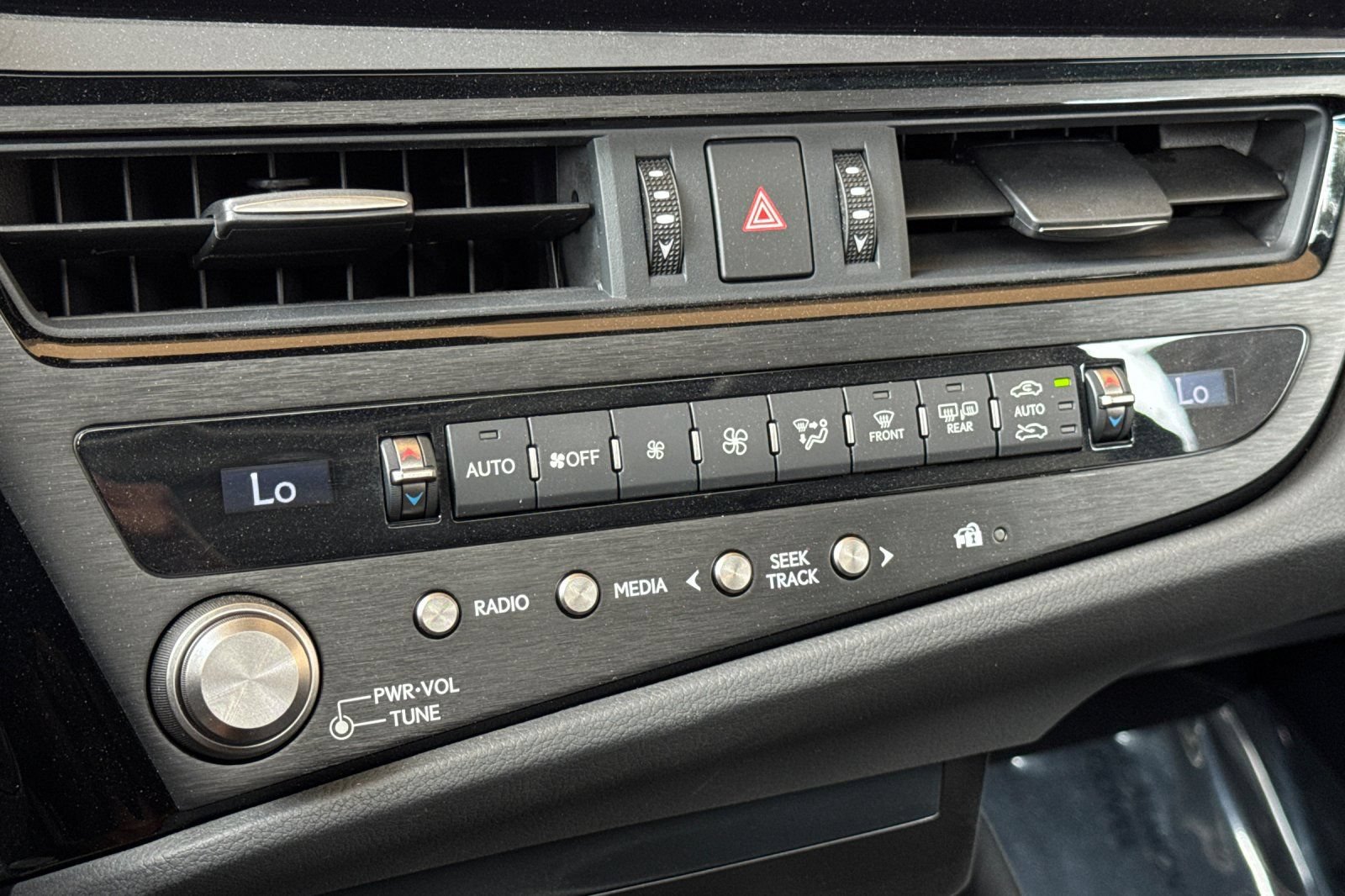 Certified 2025 Lexus ES 350 w/ Accessory Package (Z1) FWD image 23