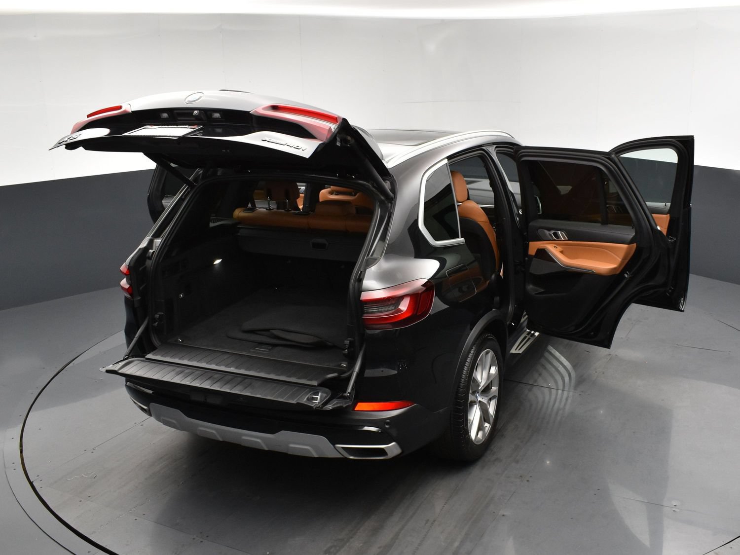 Used 2021 BMW X5 xDrive40i w/ Premium Package AWD/4WD image 25