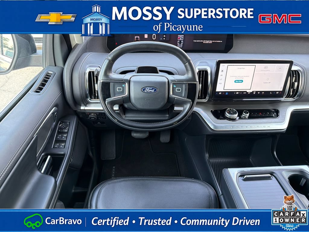 Used 2025 Ford Expedition Max Platinum AWD/4WD image 15
