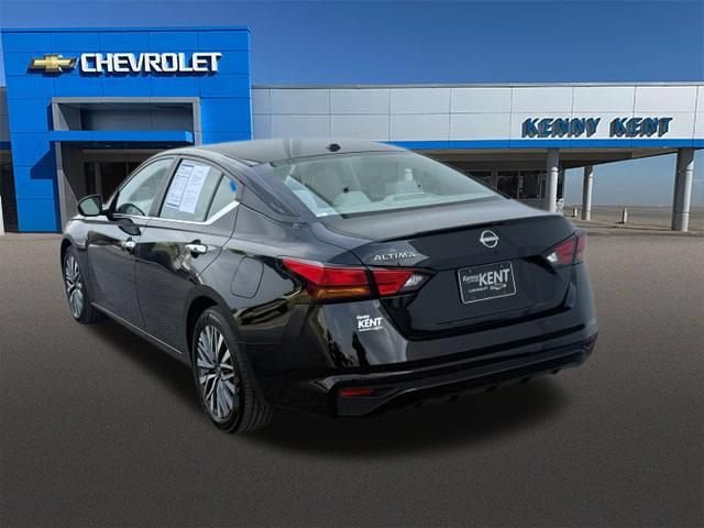 Used 2025 Nissan Altima 2.5 SV FWD image 29