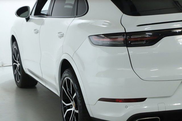 Used 2021 Porsche Cayenne Coupe image 42