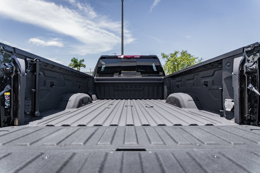 Used 2024 GMC Sierra 3500 Denali Ultimate AWD/4WD image 59