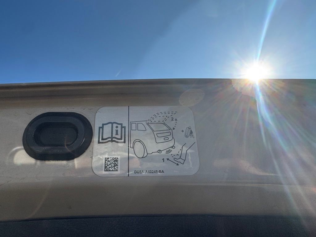 Used 2020 Lincoln Corsair Reserve w/ Equipment Group 201A image 19