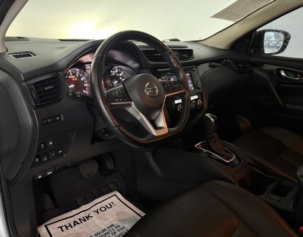 Used 2022 Nissan Rogue Sport SL w/ Premium Package AWD/4WD image 9