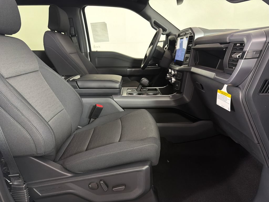 New 2026 Ford F150 XLT w/ Equipment Group 302A MID AWD/4WD image 21