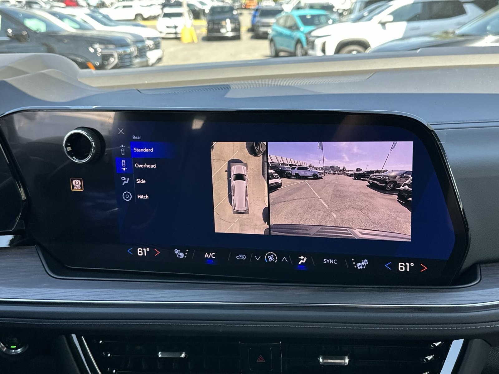 New 2026 Chevrolet Suburban LT w/ Advanced Technology Package AWD/4WD image 19
