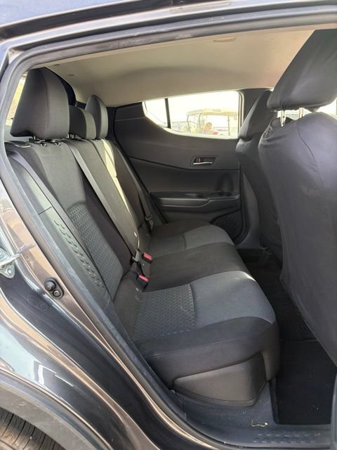 Used 2021 Toyota C-HR LE FWD image 8