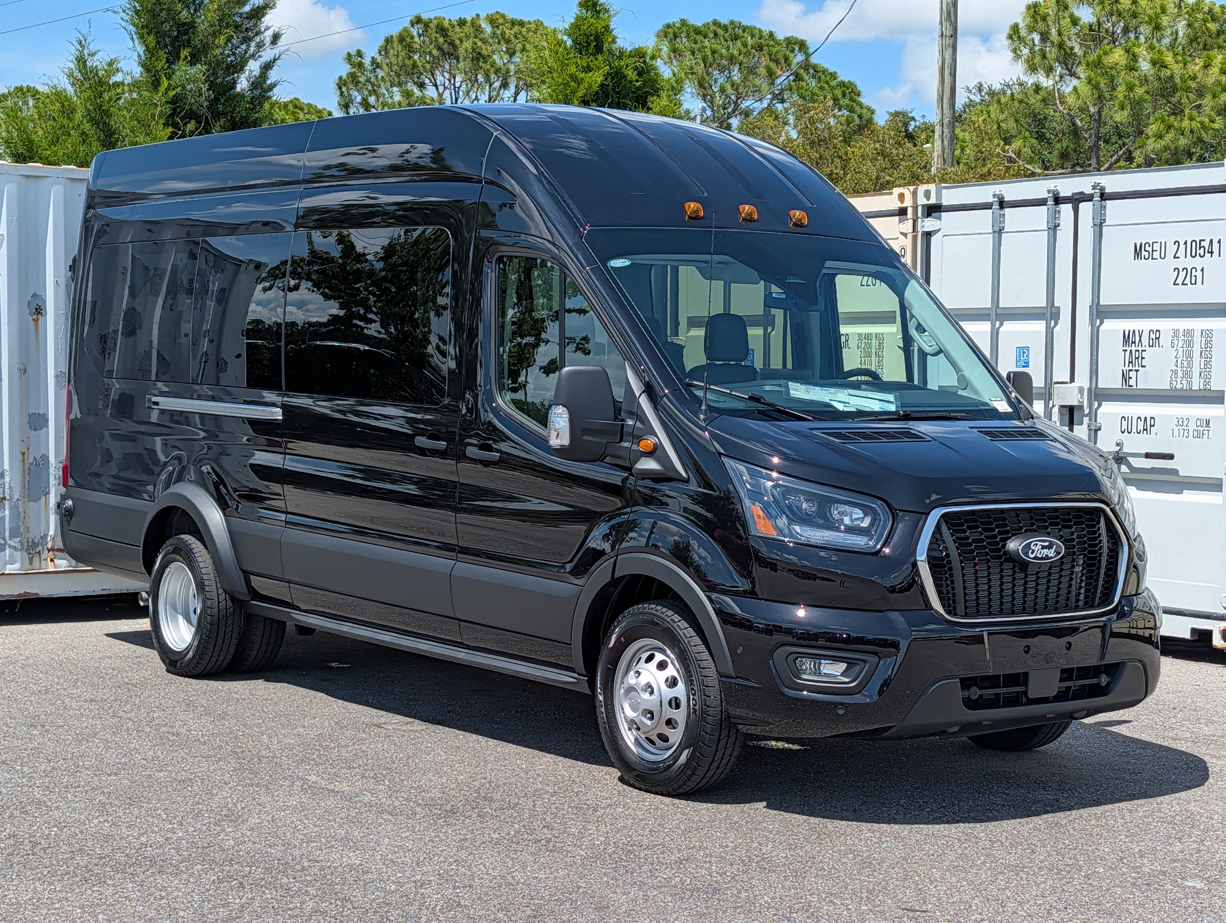 New 2026 Ford Transit 350 XLT RWD video 3