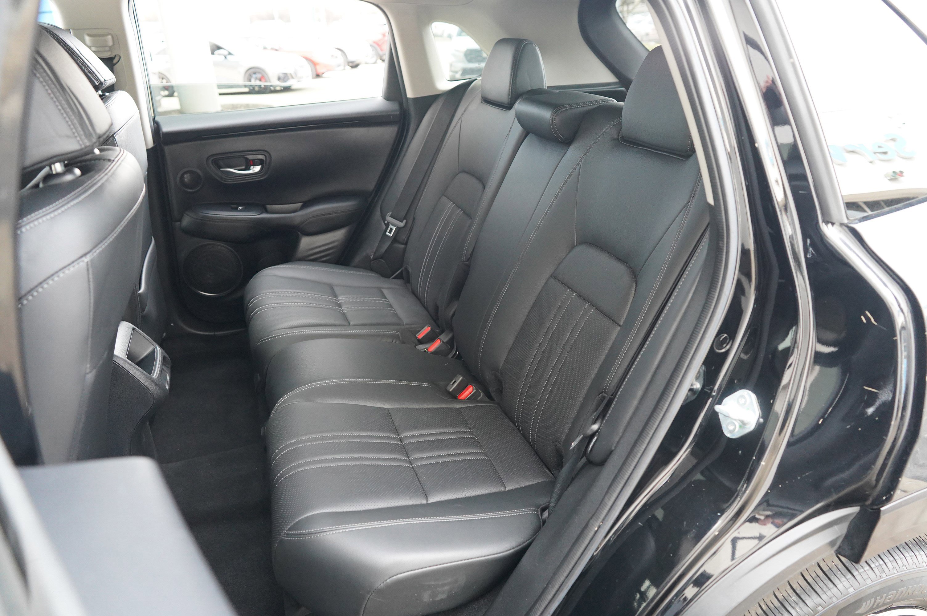 Used 2024 Honda HR-V EX-L image 34