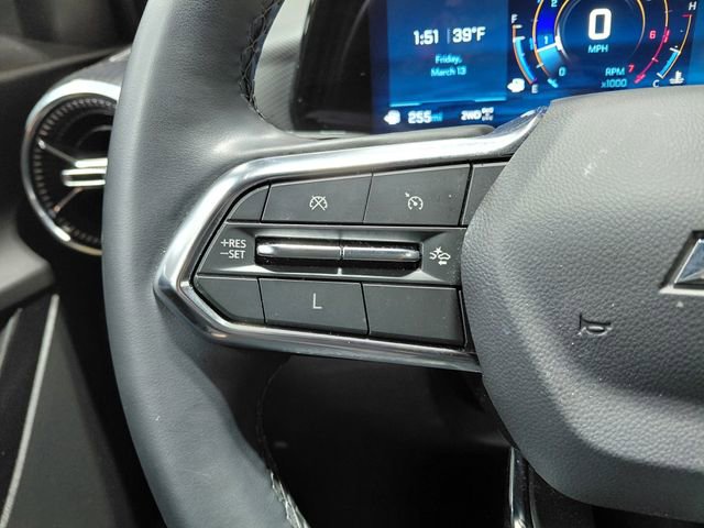 Used 2025 Chevrolet Equinox LT image 30