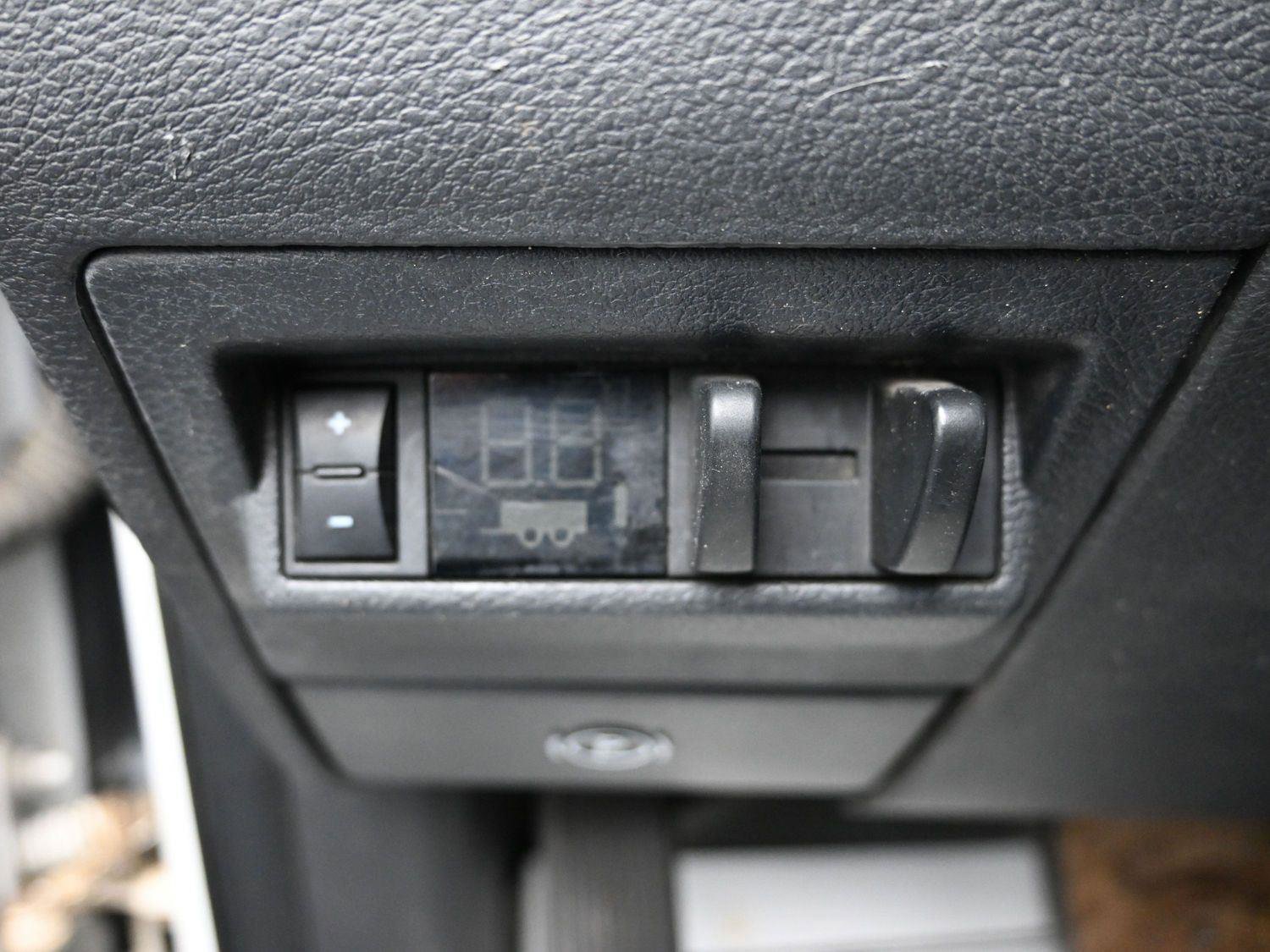 Used 2011 RAM 2500 Big Horn image 17