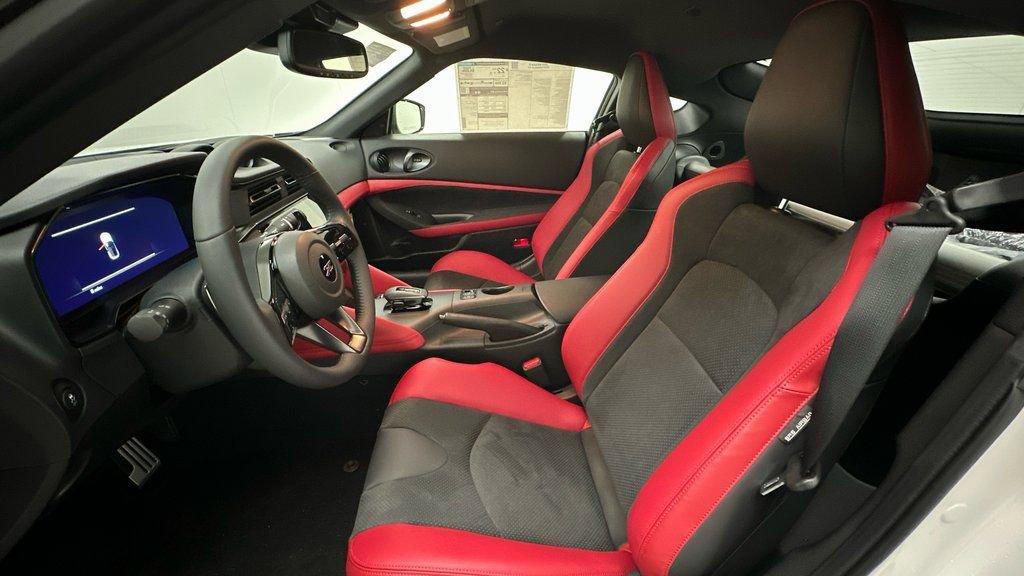 New 2025 Nissan Z Performance w/ Floor Mat Package image 9