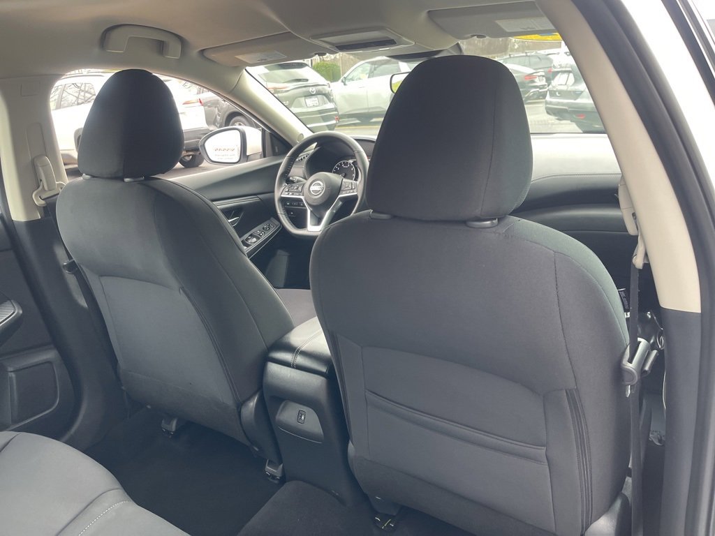 Certified 2022 Nissan Sentra SV w/ Trunk Package image 20