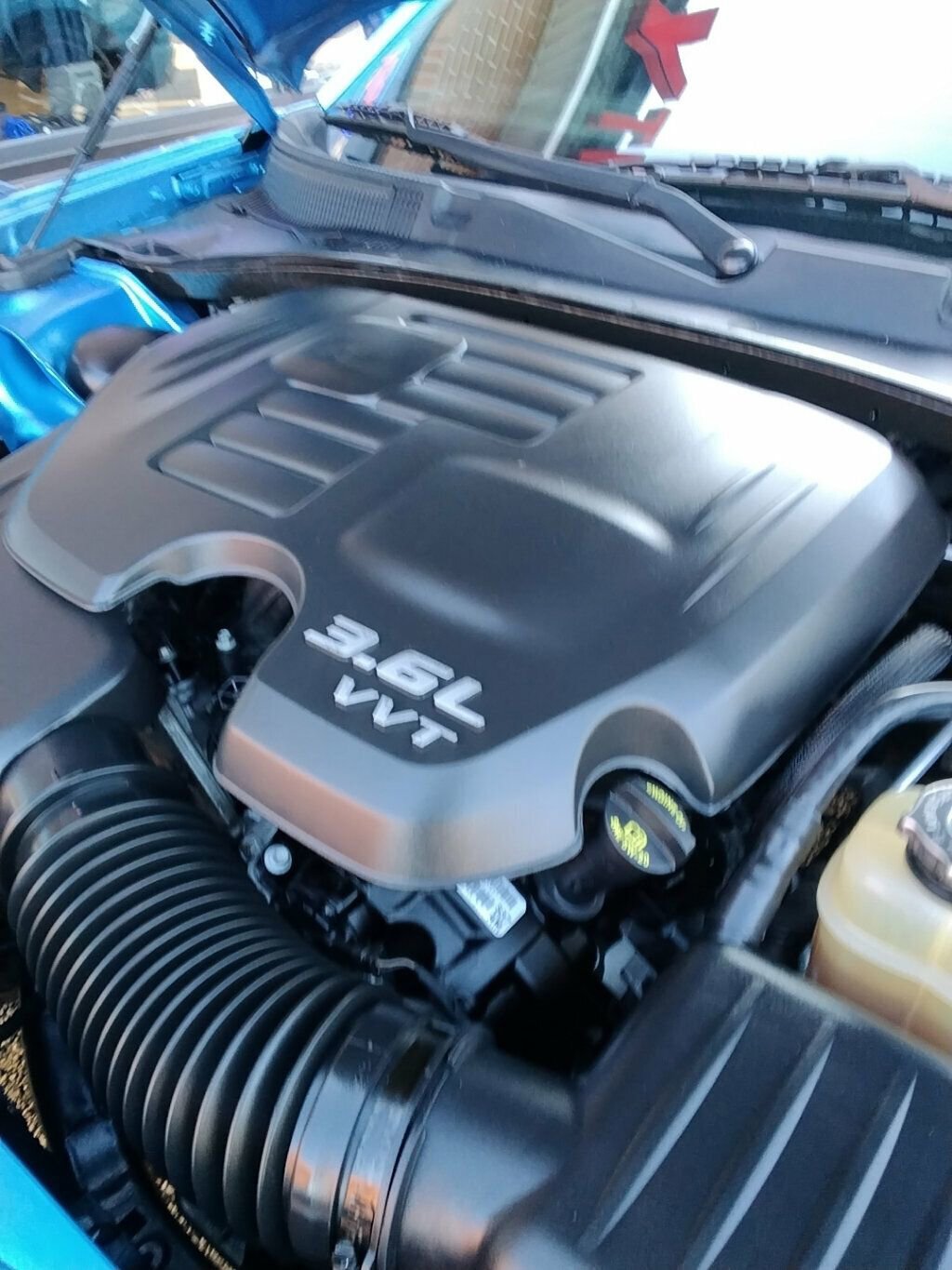 Used 2019 Dodge Charger SXT image 28