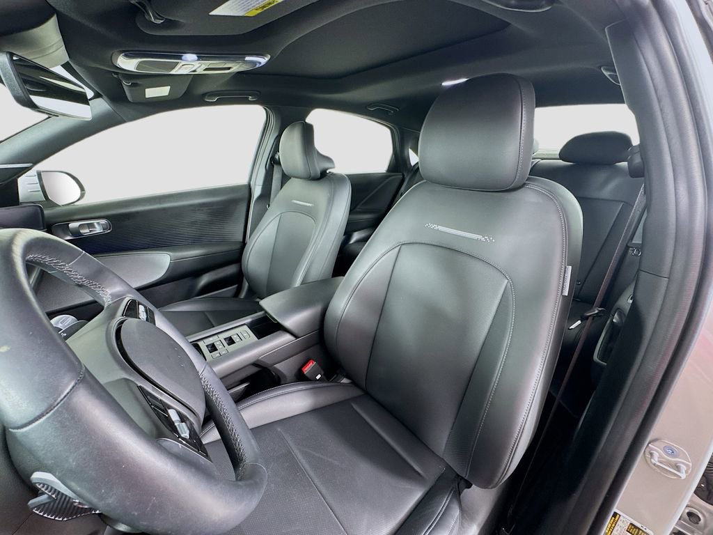 Certified 2025 Hyundai Ioniq 6 Limited image 22