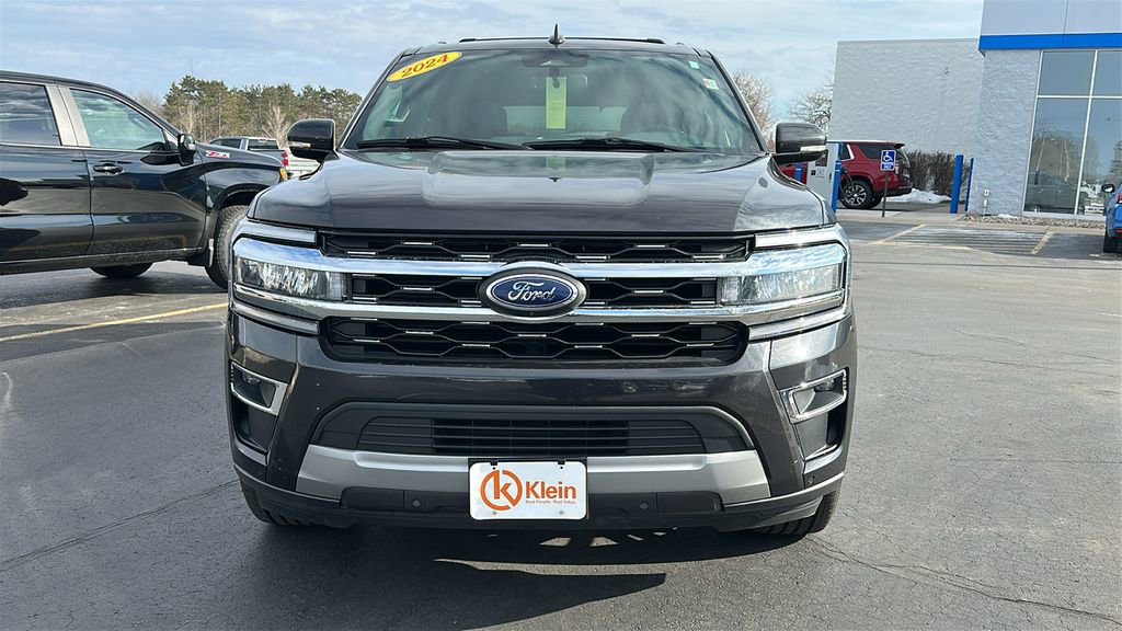 Used 2024 Ford Expedition Limited image 2