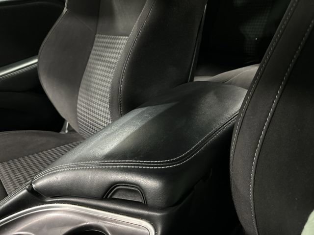 Used 2022 Dodge Challenger GT image 25