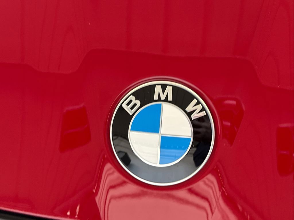 New 2026 BMW M5 w/ Carbon Package AWD/4WD image 18