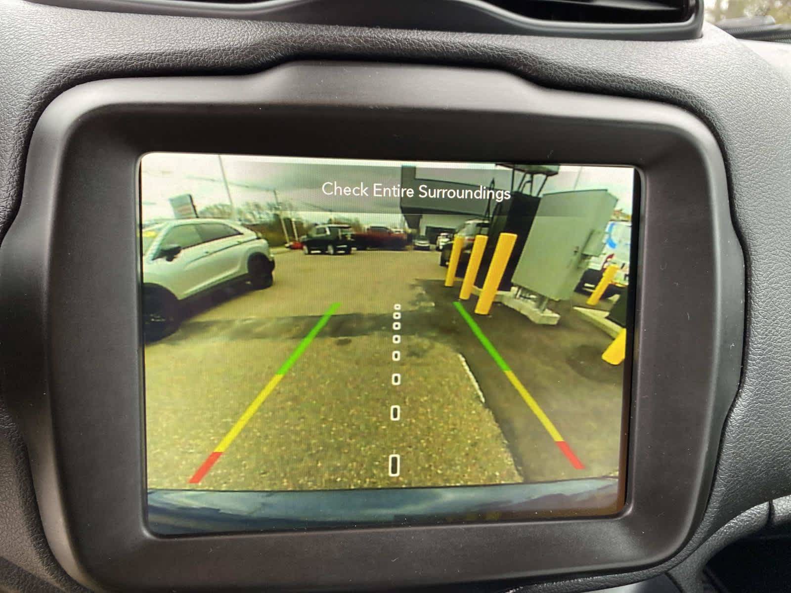 Certified 2022 Jeep Renegade Latitude AWD/4WD image 12