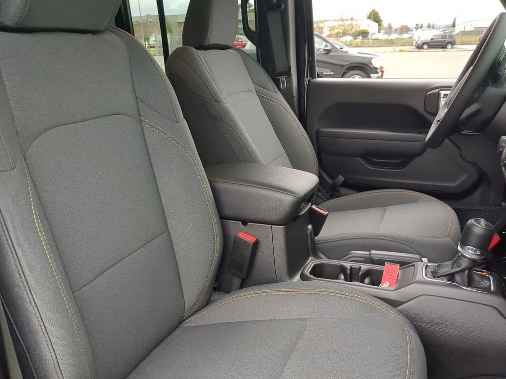 New 2026 Jeep Wrangler Willys AWD/4WD image 8