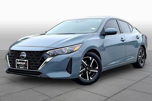 Certified 2025 Nissan Sentra SV FWD image 1