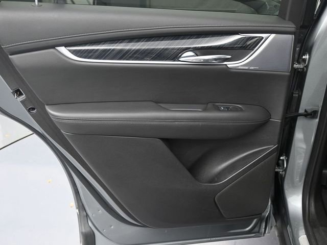 Used 2023 Cadillac XT6 Premium Luxury image 20