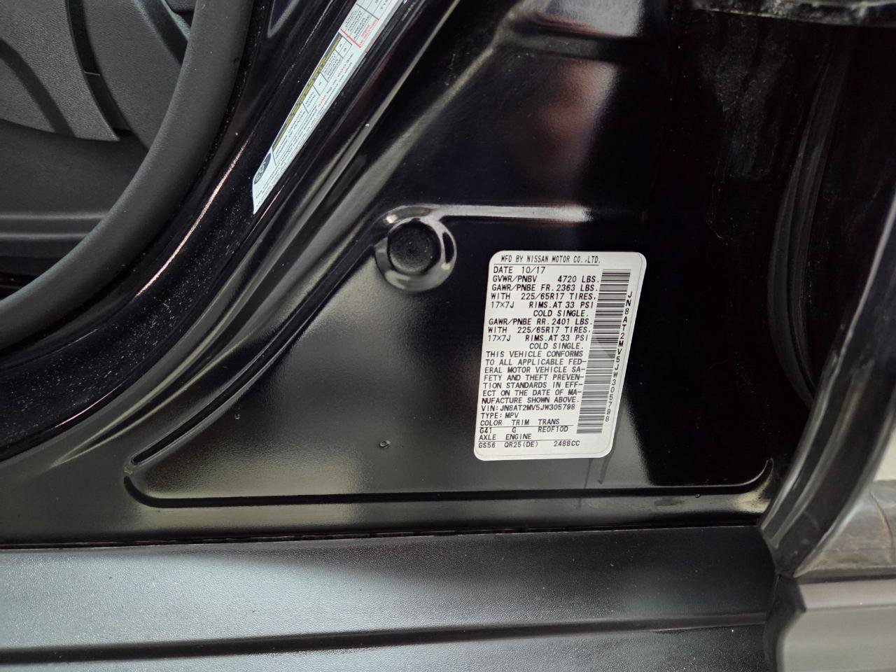 Used 2018 Nissan Rogue S image 25