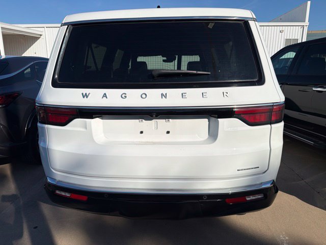 Used 2024 Jeep Wagoneer L Series II RWD image 7